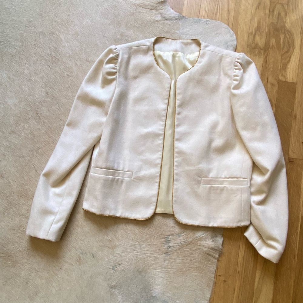 Elegant Cream Women's Jacket